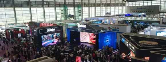 深圳LED CHINA展//深德彩炫目出場(chǎng)精彩亮相